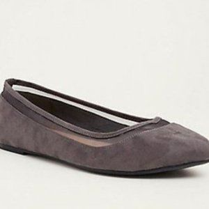 Torrid Size 8 Gray Almond Toe Flats